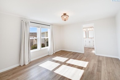 MLS# 294013 With INCREDIBLE river views and convenience to - photo 29