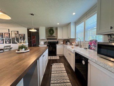 If you've been looking for space, privacy, and a place that - photo 10