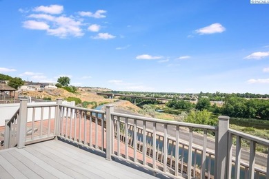 MLS# 294013 With INCREDIBLE river views and convenience to - photo 43