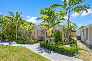 Pristine 3 bedrooms, 2 bathrooms home combines affordability - photo 3