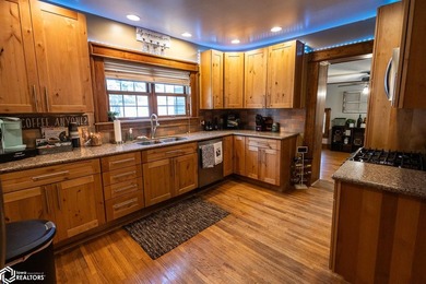 This classic home offers timeless charm, generous living space - photo 7