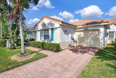 Lake Home For Sale in Delray Beach, Florida