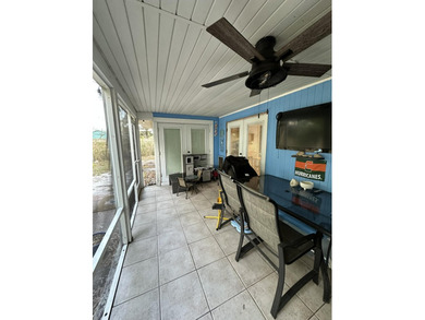 Charming 2-bedroom, 2-bath home in Port St. Lucie! This property - photo 12