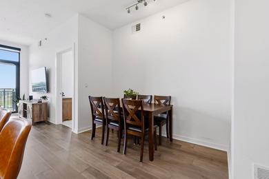 South facing unit filled with natural light, 2 garage stalls - photo 14