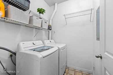 Welcome to this move-in ready, priced to sell, first-floor end - photo 18