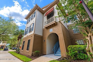 Welcome to this move-in ready, priced to sell, first-floor end - photo 22