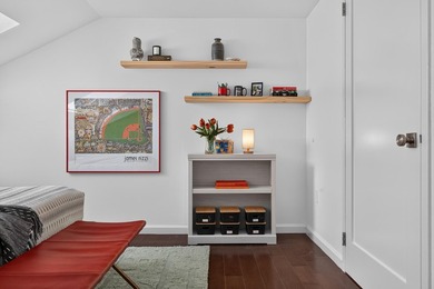 This stunning and contemporary 1,486 sq. ft. penthouse 3 bed 2 - photo 23