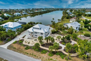 (private lake, pond, creek) Home For Sale in Sanibel Florida