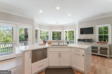 Exquisitely renovated 4BR/3.5BA home with bonus room in Reynolds - photo 8