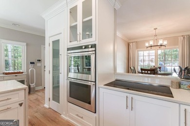 Exquisitely renovated 4BR/3.5BA home with bonus room in Reynolds - photo 10