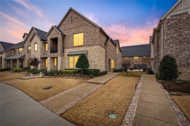 Lake Townhome/Townhouse For Sale in Arlington, Texas