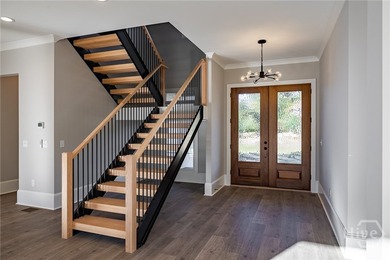 Exceptional quality, featuring 4 spacious bedrooms and 4 - photo 6
