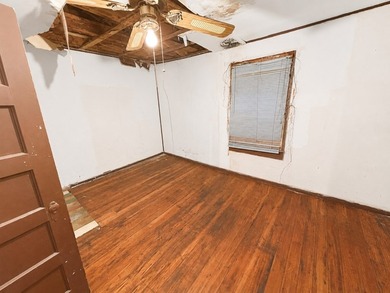 Opportunity is knocking at this 2-bedroom, 1-bath home built in - photo 9