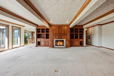 First time on the market! Iconic custom home in Southern Hills - photo 12