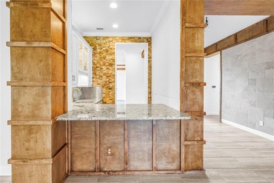 Discover refined resort-style living in this beautiful Carlyle - photo 12