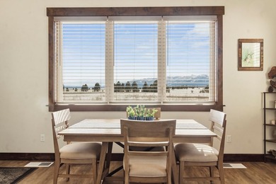 QUALITY BUILT CUSTOM HOME CLOSE TO TAMARACK! Views all around - photo 13