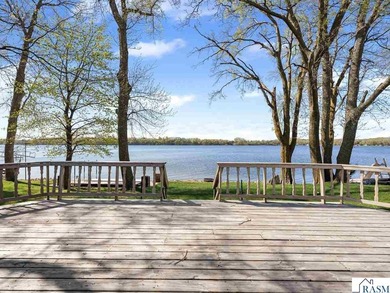 Cute cabin on level lake lot on the north shore of Lake Tetonka! - photo 9