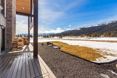 QUALITY BUILT CUSTOM HOME CLOSE TO TAMARACK! Views all around - photo 44