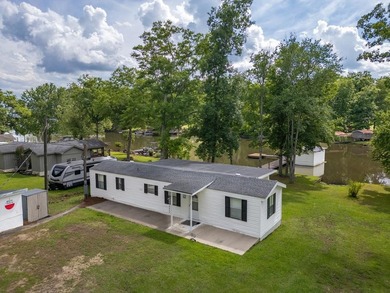 Lake Greenwood Home For Sale in Cross Hill South Carolina