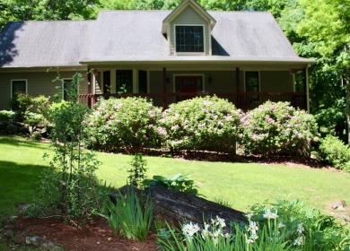 (private lake, pond, creek) Home For Sale in Roan Mountain Tennessee