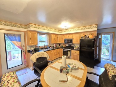 Private two bedroom home on beautifully wooded 9.36 acres with - photo 12
