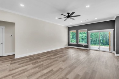 Additional listing photo 4