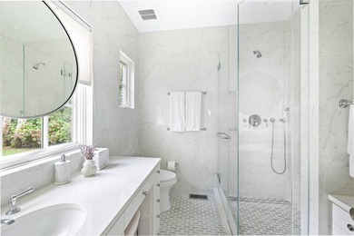 A rare offering in the heart of East Hampton Village, this - photo 20