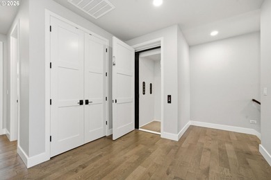 Elevated living in one of the most sought-after Camas - photo 26