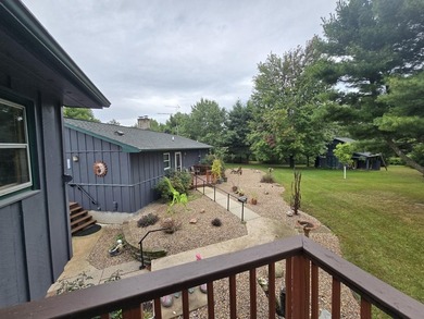 Private two bedroom home on beautifully wooded 9.36 acres with - photo 40