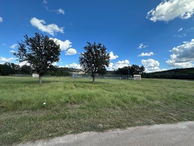 Discover the perfect blend of natural beauty and peaceful living - photo 16
