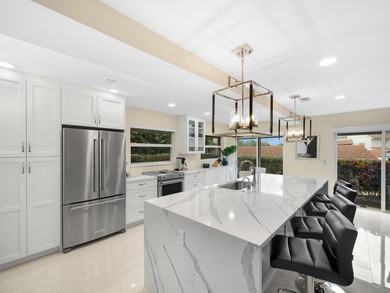 OCEAN View!! Gorgeous, completely renovated 2 Bed/2 Bath/Garage - photo 7