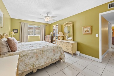 Move-in ready 2-bedroom, fully furnished residence offering a - photo 18