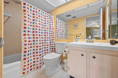 Move-in ready 2-bedroom, fully furnished residence offering a - photo 20
