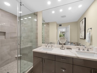 OCEAN View!! Gorgeous, completely renovated 2 Bed/2 Bath/Garage - photo 10