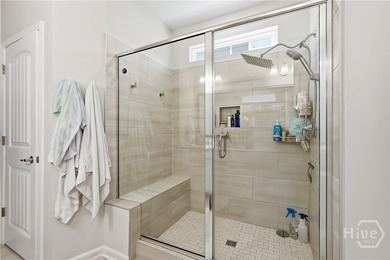 This beautifully maintained single-level home in Richmond Hill's - photo 22