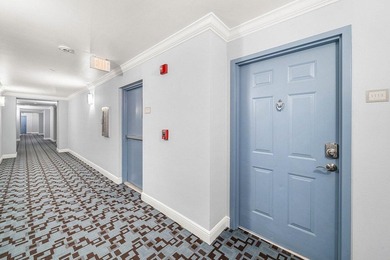 Live the ultimate downtown West Palm Beach lifestyle in this - photo 27