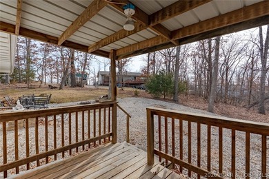 Discover the perfect combination of modern updates and lake-area - photo 29