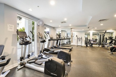 Live the ultimate downtown West Palm Beach lifestyle in this - photo 36