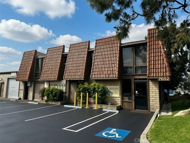 Prime Industrial-Zoned Office/Showroom Condominiums - Flexible - photo 3