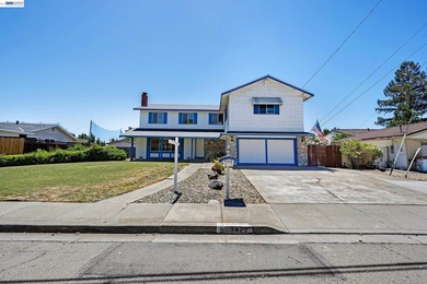 Opportunity knocks !Rare opportunity to own a 5-bedroom, 2 - photo 1