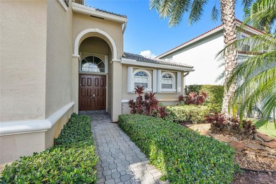 Absolutely stunning 5-bedroom, 3.5-bath home located in The - photo 4