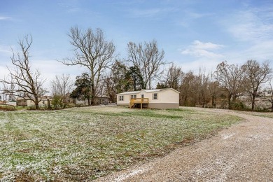 Dale Hollow Lake Home For Sale in Celina Tennessee