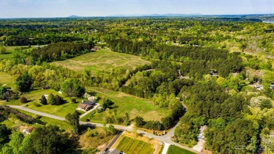 Large lot in the lakefront community of Whistle Peace. Seasonal - photo 17