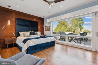Stunning modern waterfront home on West River. Built in 2018 - photo 20