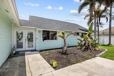 NO HOA! Move right into this beautifully updated 3-bedroom - photo 3