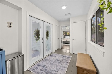 NO HOA! Move right into this beautifully updated 3-bedroom - photo 4