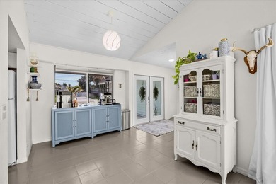 NO HOA! Move right into this beautifully updated 3-bedroom - photo 6