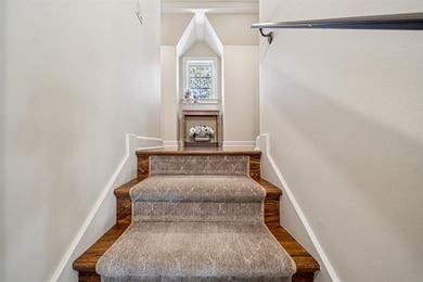 Experience sophisticated, fully furnished urban living on five - photo 48