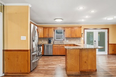 Charming 3 bedroom, 2 bath home on a spacious .66-acre lot! This - photo 12