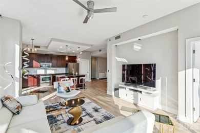 Million dollar views take center stage in this spectacular 22nd - photo 12